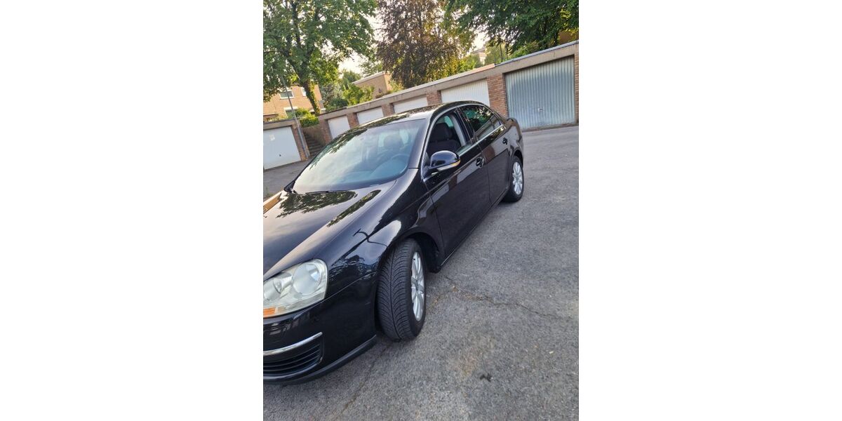 VW Jetta 182.000 km 2.500 &euro; Hürth 50354