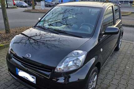 Daihatsu Sirion 154.350 km 2.900 &euro; Quettingen (Leverkusen) 51381