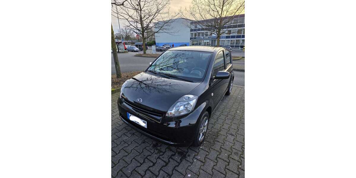 Daihatsu Sirion 154.350 km 2.900 &euro; Quettingen (Leverkusen) 51381