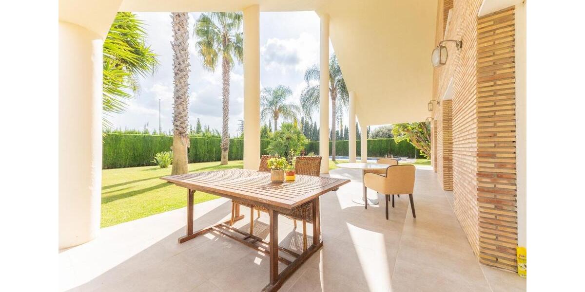 Moderne Villa in Valencia 7 zimmer