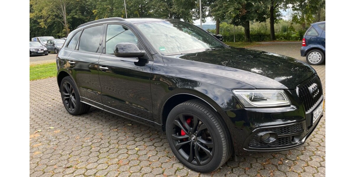 Audi Q5 158.000 km 23.000 € Bonn 53111