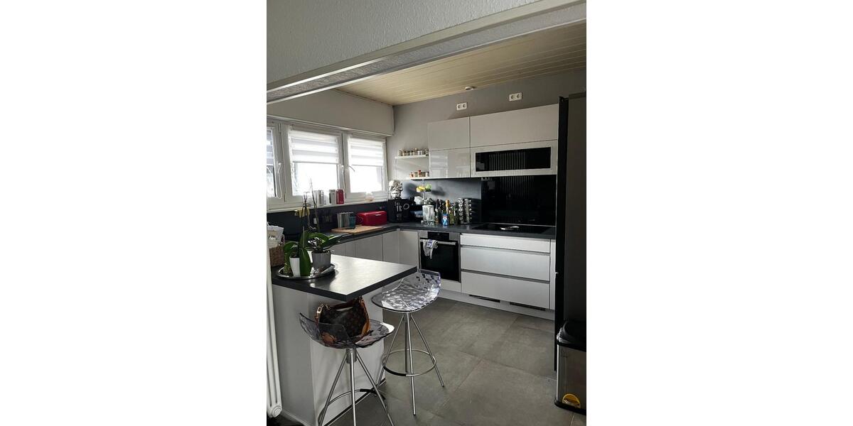 Einfamilienhaus mit Gartenhaus und Garage in Köln-Bocklemünd 4 zimmer