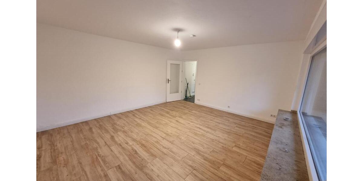Etagenwohnung Solingen - 1 Zimmer, 43 m&sup2;, 430&euro; | Angebot:25234450