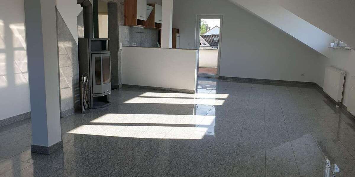 Etagenwohnung Langenfeld - 3 Zimmer, 85 m&sup2;, 299.000&euro; | Angebot:25301428