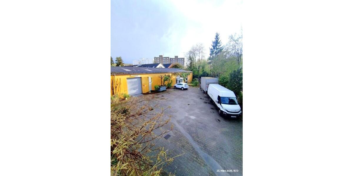 Köln-Ehrenfeld (Bickendorf) U-Bahn-Haltestelle Akazienweg freitragende Lagerhalle mit Büro und Ausstellungsfläche (ca. 850 m²) + Außenfläche - Gewerbeobjekt Köln Ehrenfeld | Angebot:26794414