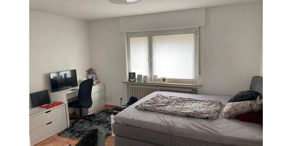 Hochparterre Bergisch Gladbach Paffrath - 1 Zimmer, 32 m&sup2;, 550&euro; | Angebot:26329314