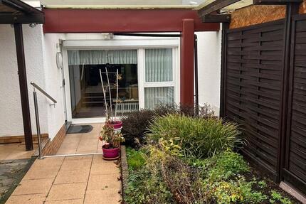 Charmantes Reihenhaus mit Garten, Vorgarten und Stellplatz 4 zimmer