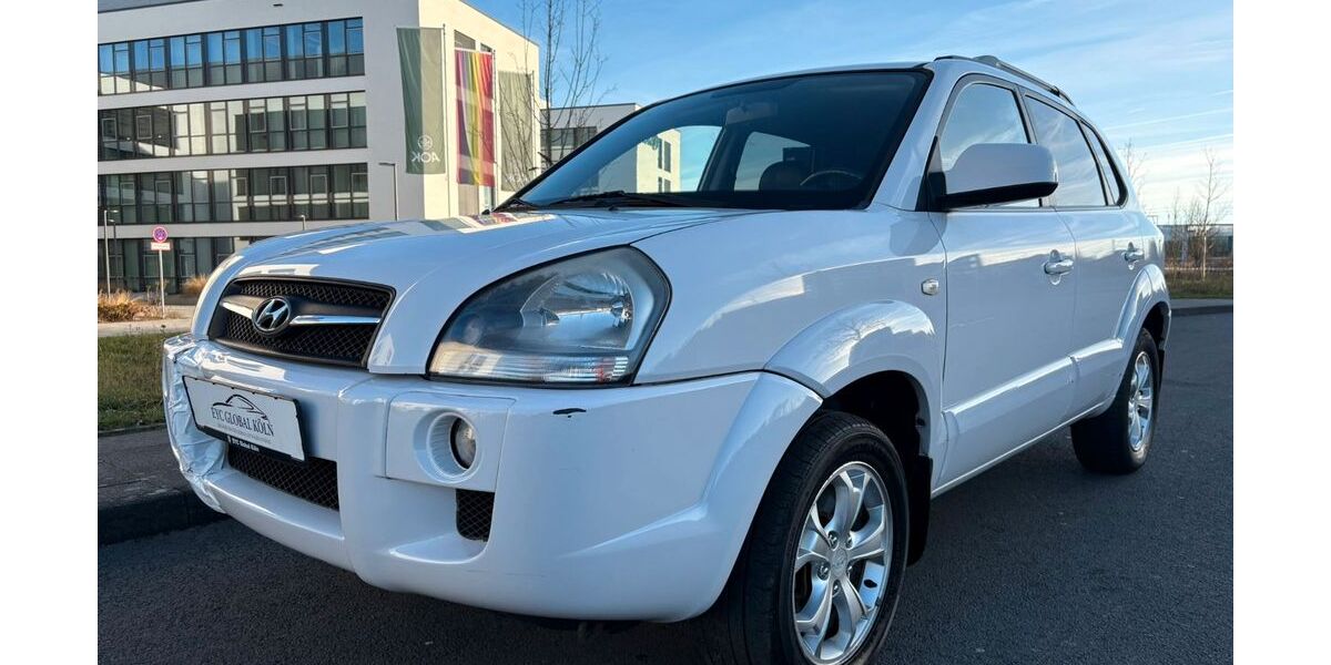 Hyundai TUCSON 198.000 km 2.990 € Köln (Ostheim) 51107