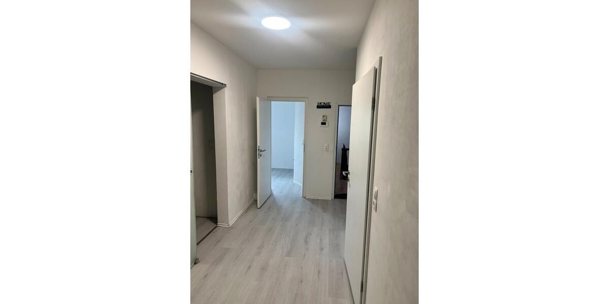 Etagenwohnung Bergheim Ahe - 4 Zimmer, 110 m&sup2;, 1.700&euro; | Angebot:27542629