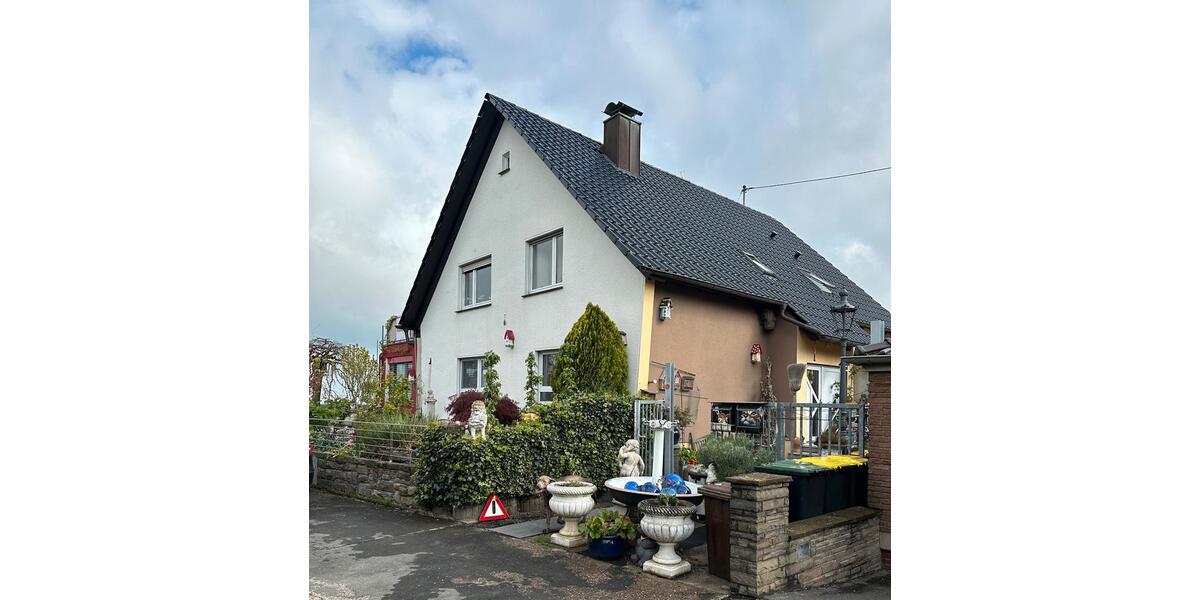 Einfamilienhaus Bonn Gielgen - 8 Zimmer, 260 m&sup2;, 815.000&euro; | Angebot:26837777