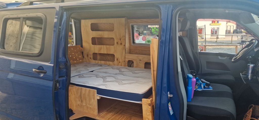 VW T5 Transporter 200.000 km 14.500 € Rommerskirchen 41569