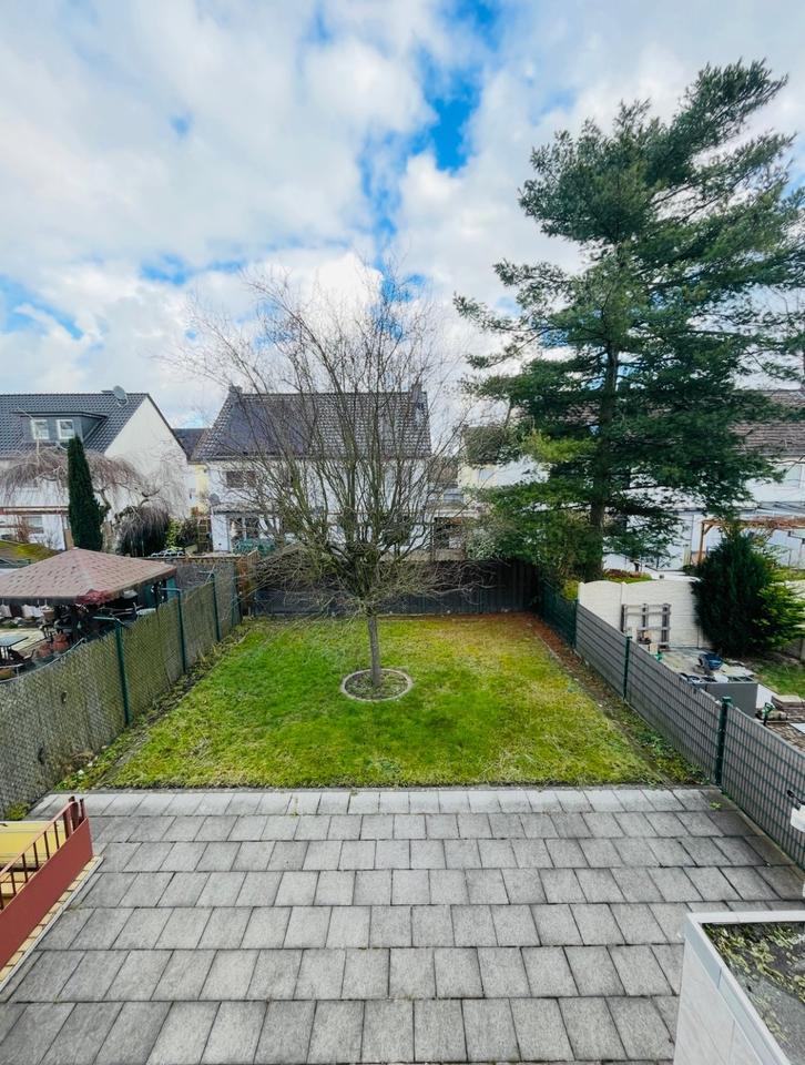 Einfamilienhaus - Doppelhaushälfte - Vor den Toren Kölns zimmer