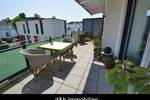 Moderne 4-Zi-Komfort-Wohnung (Bj. 2014) mit Dachterrasse, Aufzug und PKW Stellplatz.