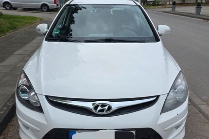 Hyundai i30 163.000 km 3.500 &euro; Solingen 42651