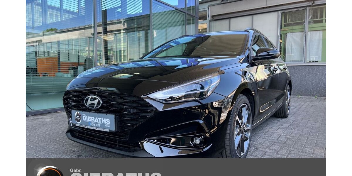 Hyundai i30 4.379 km 23.900 &euro; Bergisch Gladbach 51429