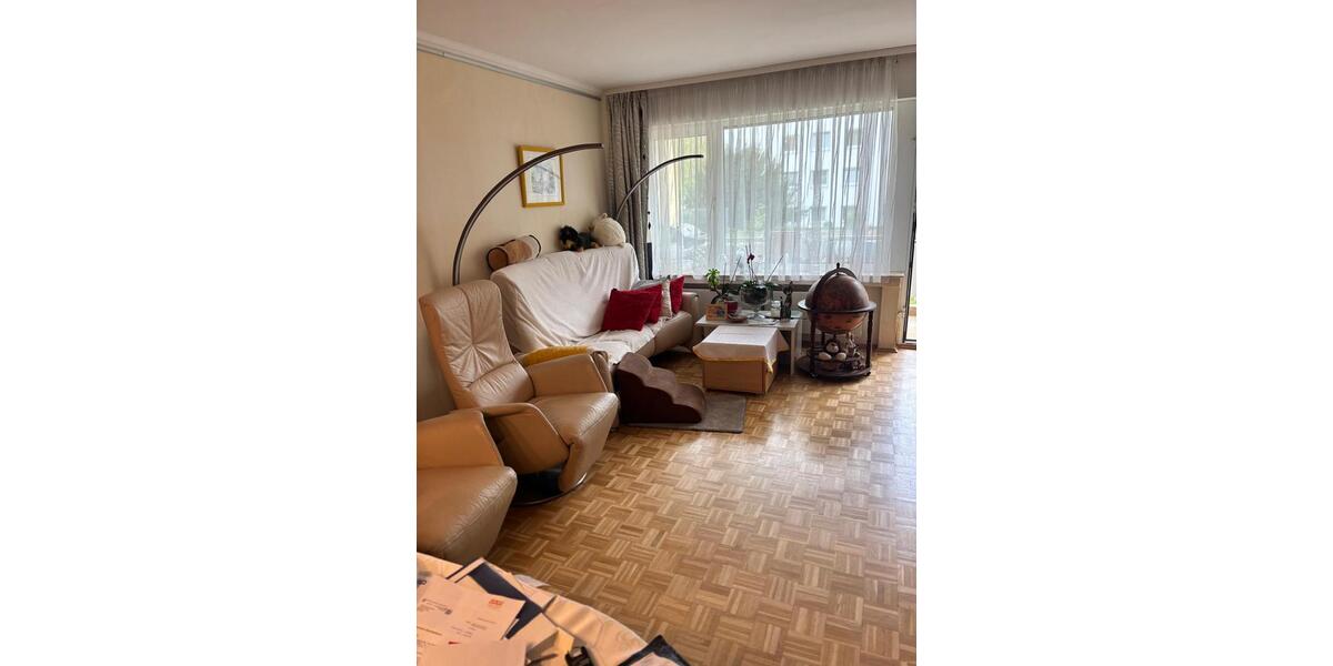Etagenwohnung Köln Lindenthal - 3 Zimmer, 78 m&sup2;, 1.500&euro; | Angebot:26250307