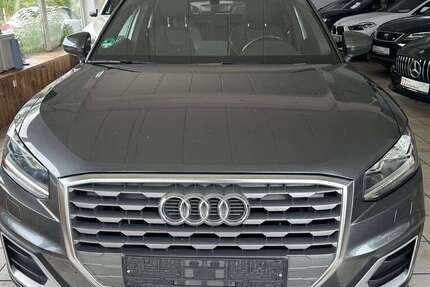 Audi Q2 136.000 km 13.400 &euro; Bonn 53119