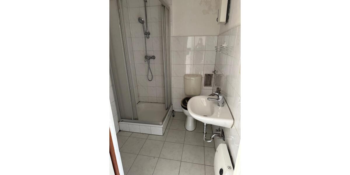 Etagenwohnung Leverkusen Bürrig - 3 Zimmer, 80 m&sup2;, 680&euro; | Angebot:25378615