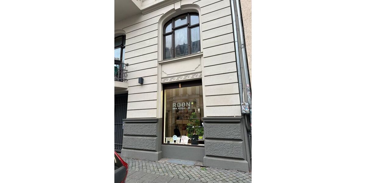 2 helle Laden-Bürofläche mit zwei Eingängen in Köln-Neustadt-Süd. Ideal für Coworking, Start-ups oder Agenturen. Ab 01.07.2026 frei, aktuell als Shared Office mit Reisebüro genutzt. - Gewerbeobjekt Köln Neustadt/Süd | Angebot:26832792
