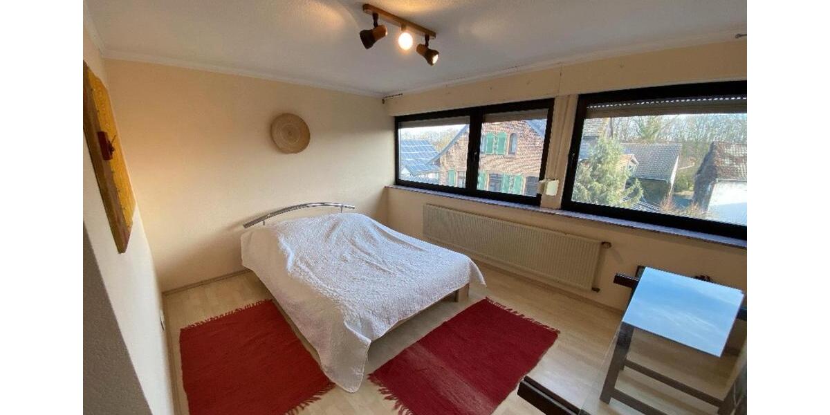Etagenwohnung Nörvenich - 7 Zimmer, 171 m&sup2;, 2.281&euro; | Angebot:26024755