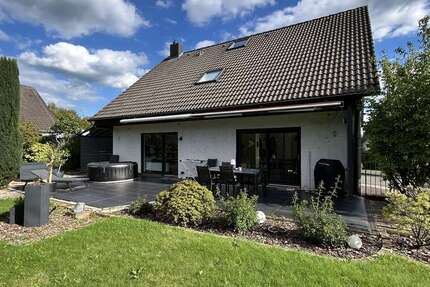 Haus Odenthal - 8 Zimmer, 208 m&sup2;, 829.000&euro; | Angebot:27543846