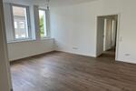 Etagenwohnung Wermelskirchen - 3 Zimmer, 90 m&sup2;, 1.300&euro; | Angebot:27605582