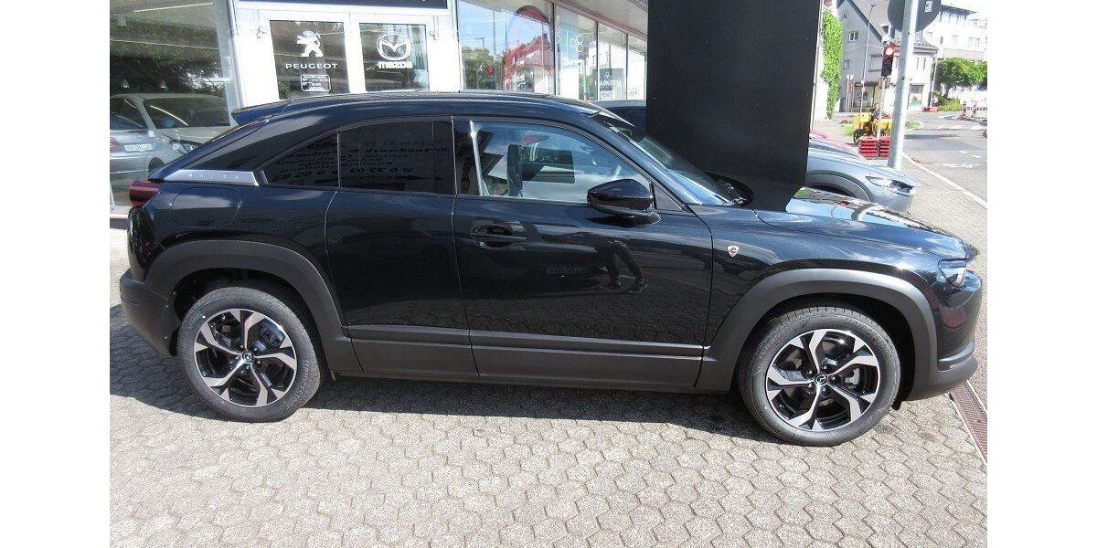 Mazda MX-30 1.894 km 28.000 € Bergisch Gladbach 51465