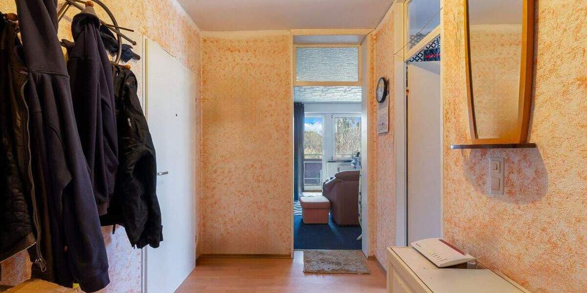 Etagenwohnung Leverkusen Lützenkirchen - 3 Zimmer, 76 m&sup2;, 130.000&euro; | Angebot:25628961