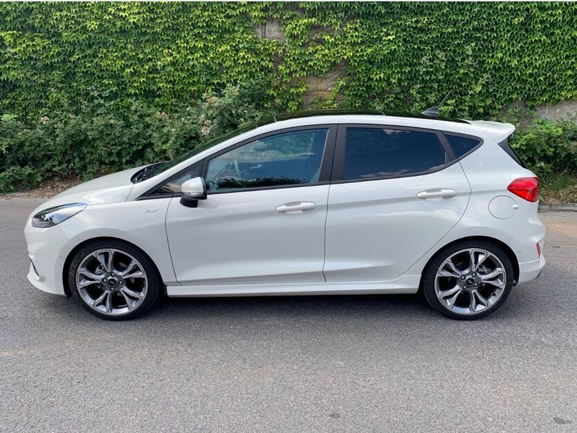 Ford Fiesta 30.000 km 18.500 € Leverkusen 51379