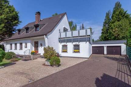 Haus Solingen Aufderhöhe - 4 Zimmer, 215 m&sup2;, 699.000&euro; | Angebot:25144514
