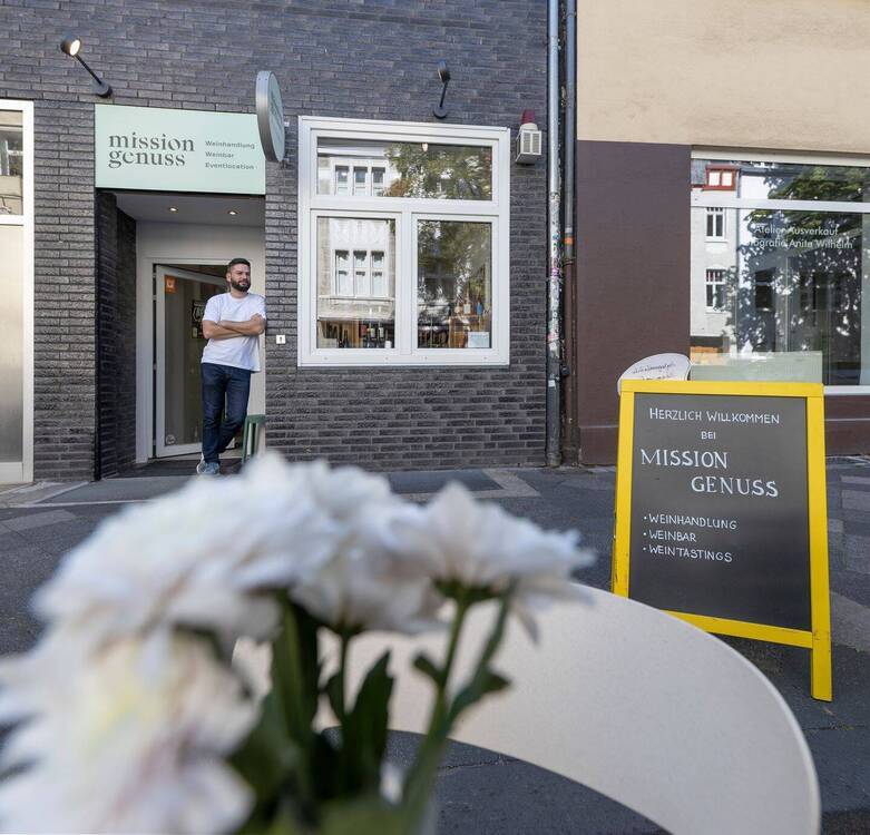 * Ladenlokal im beliebten Flingern Nord * Übernahmen möglich * 3 zimmer