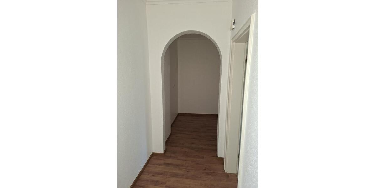 Etagenwohnung Solingen - 3 Zimmer, 80 m&sup2;, 560&euro; | Angebot:25439042