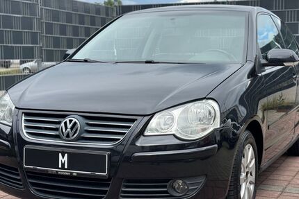 VW Polo 218.356 km 2.450 &euro; Köln 50737