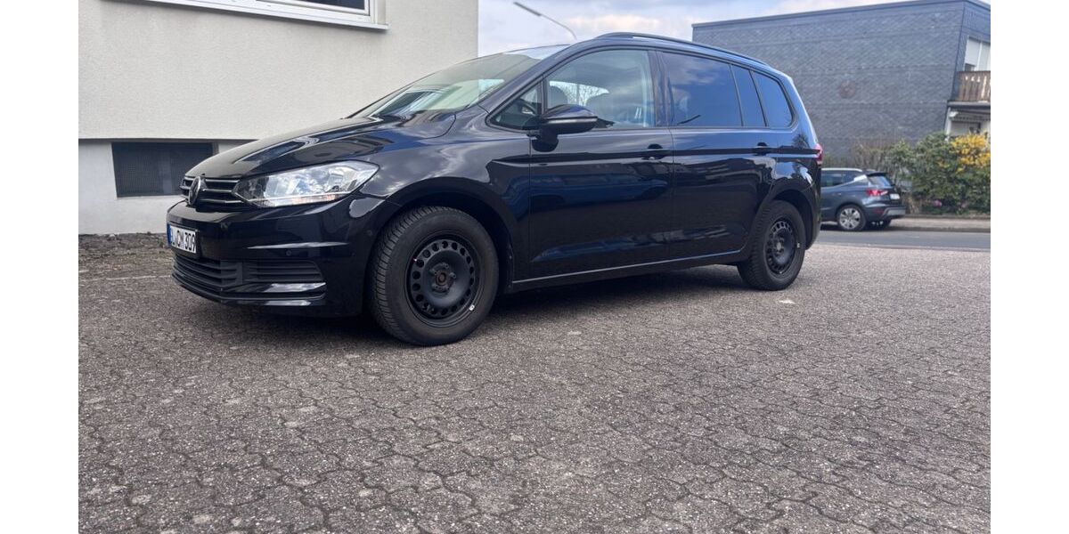VW Touran 145.000 km 16.990 &euro; Wermelskirchen 42929