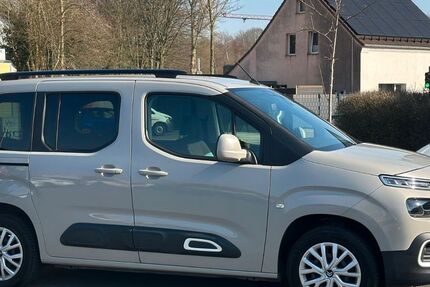 Citroen Berlingo 89.873 km 15.590 &euro; Solingen 42697