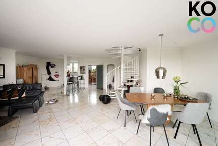 Wohnung zum Kaufen in Düsseldorf 549.000 € 109.84 m² 2.5 zimmer