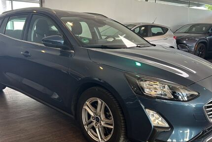 Ford Focus 39.338 km 14.995 € Brühl 50321