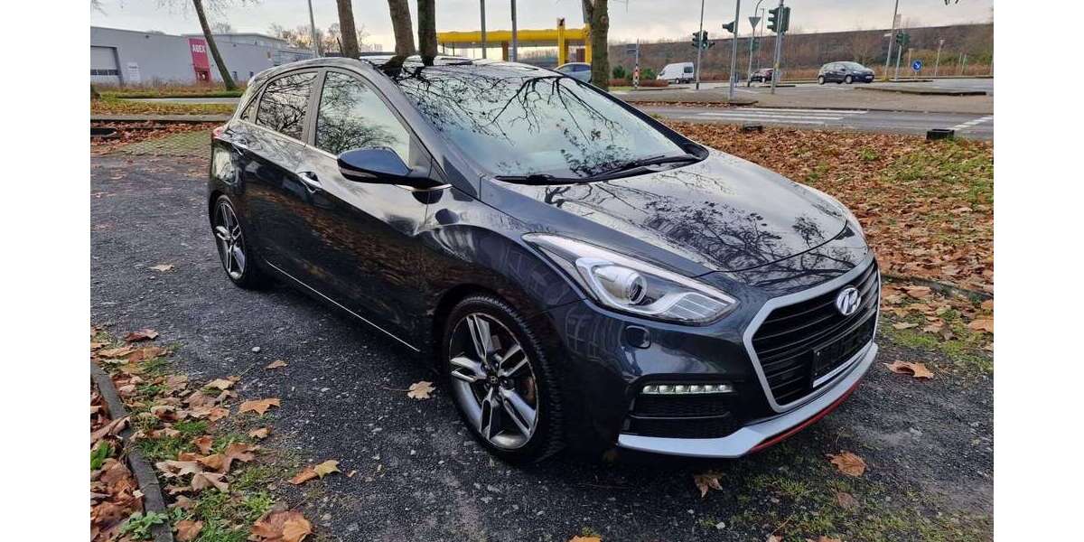 Hyundai i30 227.000 km 8.750 € Köln 51109