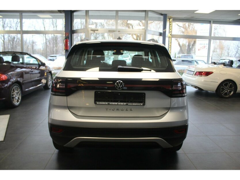 VW T-Cross 1.0 TSI Life 68.190 km 15.980 € Euskirchen 53881