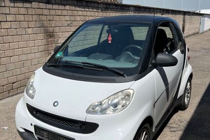 Smart ForTwo 133.500 km 4.500 &euro; Köln 51145