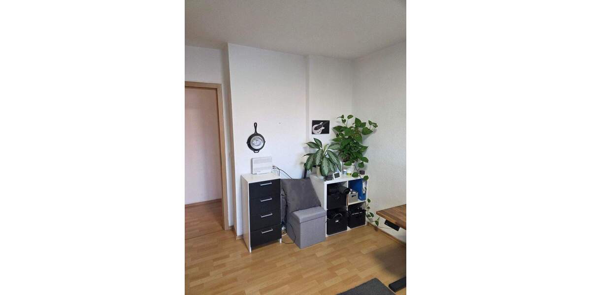 Etagenwohnung Siegburg Dreesch - 3 Zimmer, 67 m&sup2;, 630&euro; | Angebot:25355796