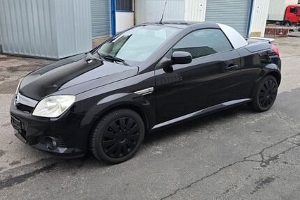 Opel Tigra 141.000 km 2.650 &euro; Köln 51107