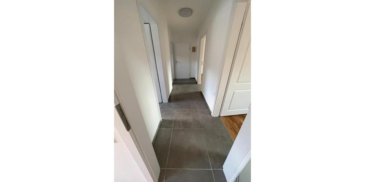 Dachgeschoßwohnung Solingen Mitte - 3 Zimmer, 58 m&sup2;, 840&euro; | Angebot:26302915