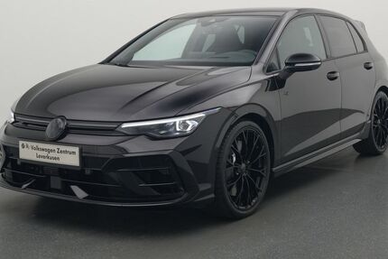 VW Golf 7.980 km 64.980 € Leverkusen 51379