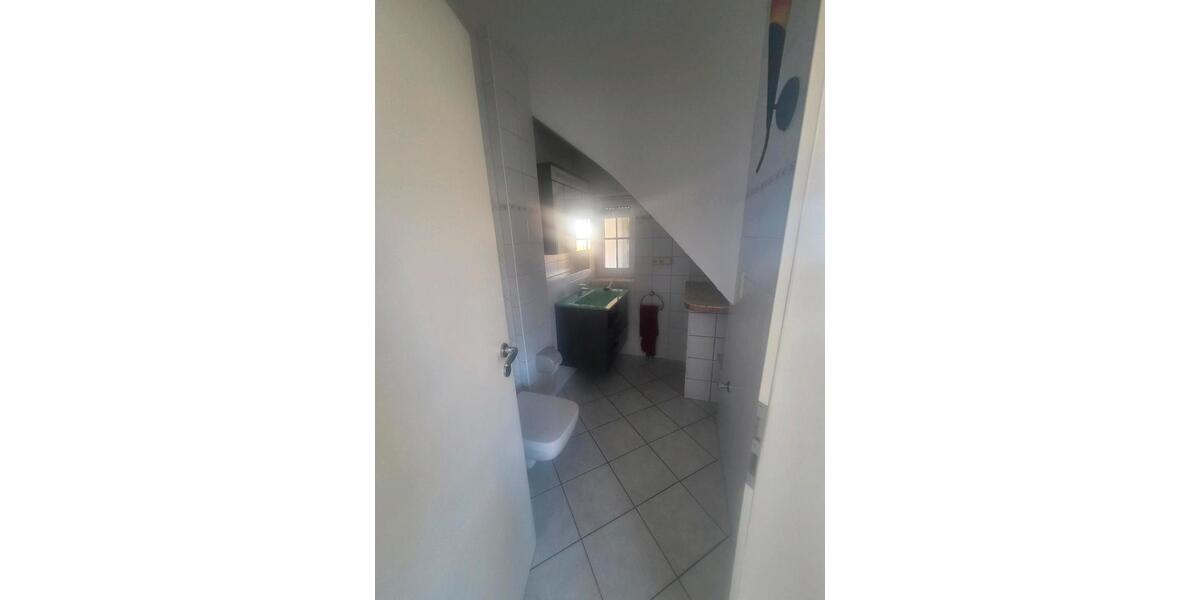 Einfamilienhaus Hennef (Sieg) - 5 Zimmer, 125 m&sup2;, 685.000&euro; | Angebot:26061061