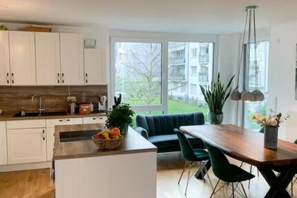 Sonnige Wohnung, 3 Balkone nah am Rhein, Zwischenmiete Jan - Feb. 2 zimmer