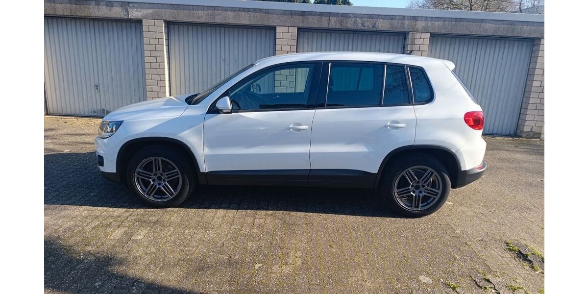 VW Tiguan 270.200 km 8.650 &euro; Köln 50769