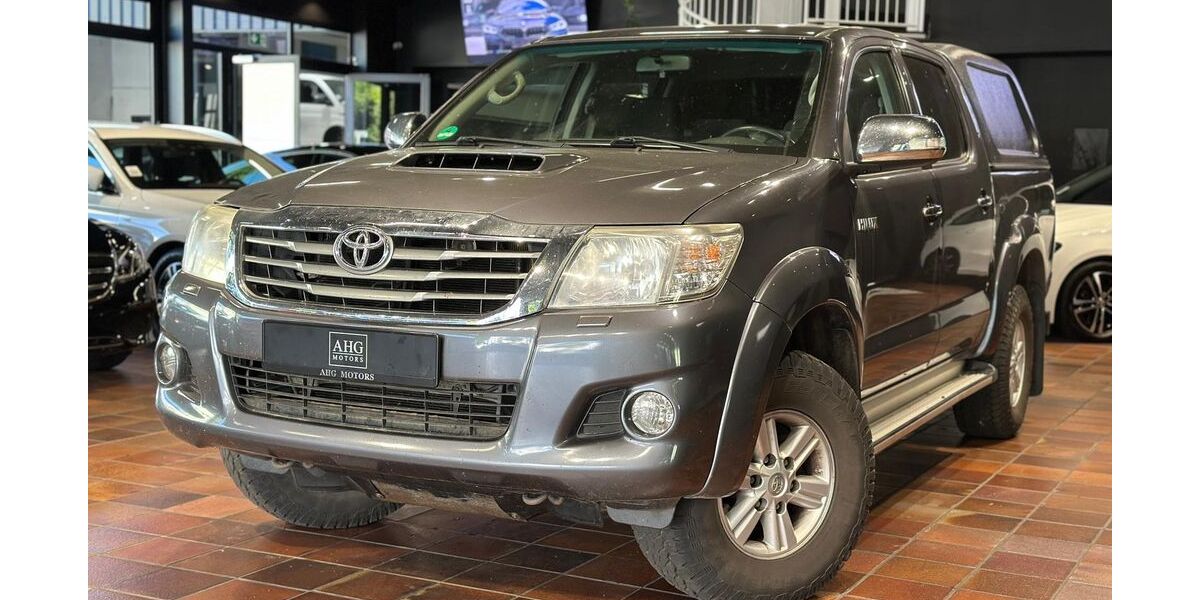 Toyota Hilux 371.220 km 16.300 &euro; Bonn 53177