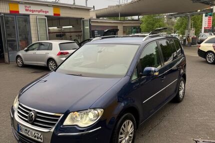 VW Touran 299.500 km 3.000 &euro; Kerpen 50169