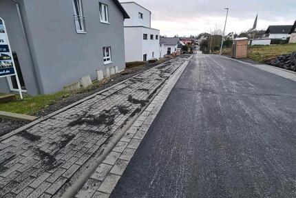 Doppelhaushälfte zur Vermieten für 2 Familien 4 zimmer